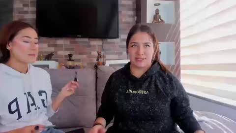 Snapshot of abella_as chatting on 22, 9, 2025 Abella online show from 22, 9, 2025