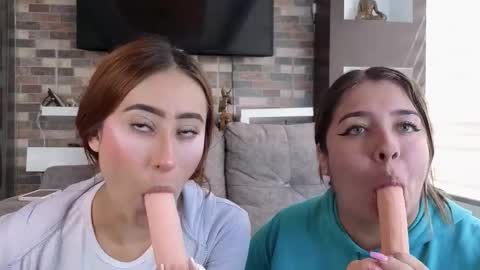 Snapshot of abella_as chatting on 23, 9, 2025 Abella online show from 23, 9, 2025