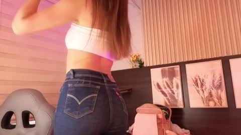 Snapshot of abella_as chatting on 29, 9, 2025 Abella online show from 29, 9, 2025