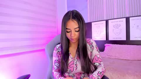 Snapshot of abella_as chatting on 1, 10, 2025 Abella online show from 1, 10, 2025