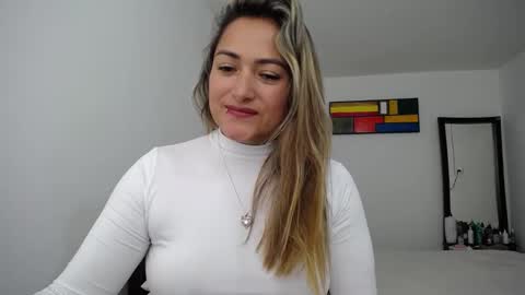 Snapshot of abie_spicy_ chatting on 27, 1, 2025 ximena online show from 27, 1, 2025