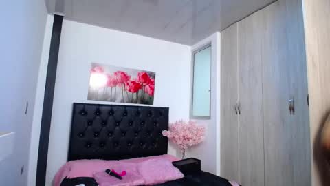 Abigail online show from 3, 2, 2026