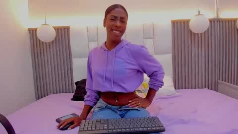 Snapshot of abigail_montoya chatting on 23, 9, 2025 Abigail online show from 23, 9, 2025