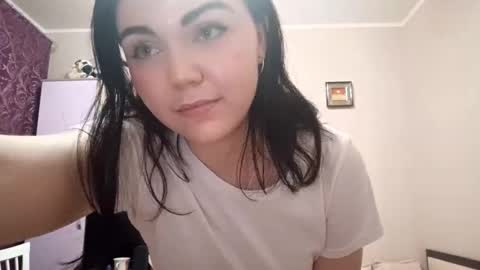 Snapshot of abigaildestro chatting on 4, 10, 2025 Abi online show from 4, 10, 2025