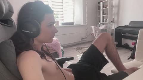 hi  cum in pvt noi extra tip online show from 21, 5, 2026