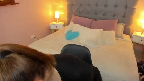 Snapshot of abril_777 chatting on 28, 6, 2026 Abril 777 online show from 28, 6, 2026