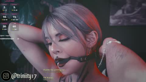 Snapshot of abril__colen chatting on 27, 1, 2025 April online show from 27, 1, 2025