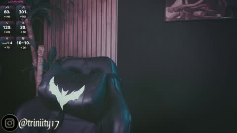 Snapshot of abril__colen chatting on 6, 2, 2025 April online show from 6, 2, 2025