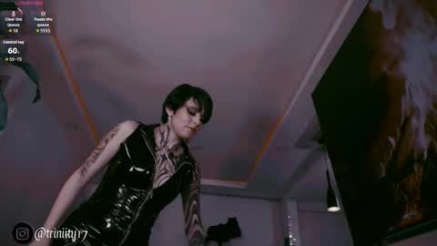 Snapshot of abril__colen chatting on 21, 12, 2025 April online show from 21, 12, 2025