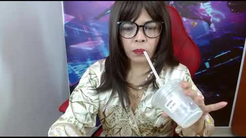 Snapshot of abril_beltran_ chatting on 9, 2, 2025 Abril Beltran online show from 9, 2, 2025