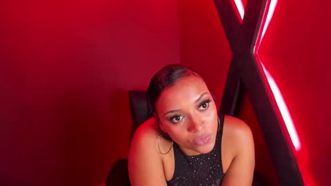 Abril jones online show from 18, 1, 2025