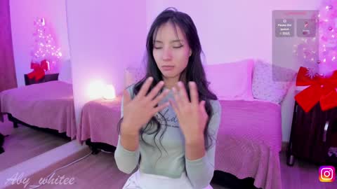 Snapshot of aby_whitee chatting on 10, 1, 2025 Aby online show from 10, 1, 2025