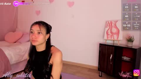 Snapshot of aby_whitee chatting on 7, 10, 2025 Aby online show from 7, 10, 2025
