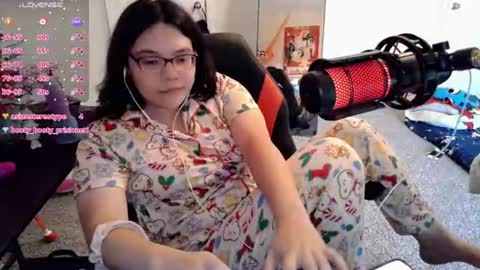 Snapshot of achubbygummy chatting on 13, 6, 2026 AChubbyGummy online show from 13, 6, 2026