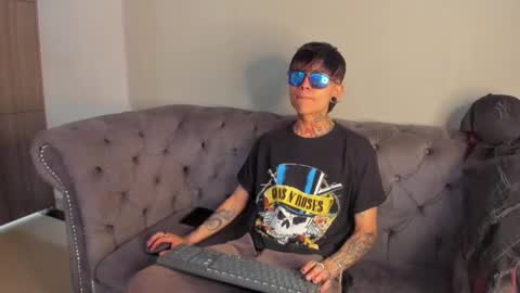 Acid Milo online show from 15, 12, 2024