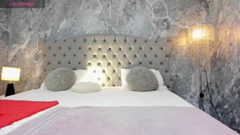 ada_turner online show from 23, 11, 2025