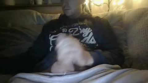 adam0910 online show from 24, 2, 2025