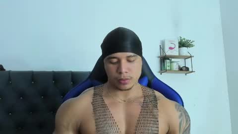 adam boss online show from 24, 5, 2026
