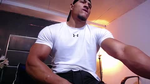 adam_fit19cm online show from 7, 3, 2026