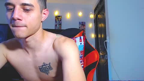 adam hot11 online show from 12, 4, 2026