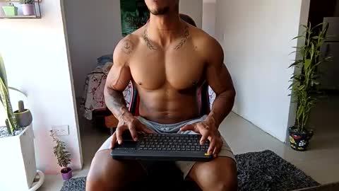 Adam Valencia online show from 25, 11, 2025