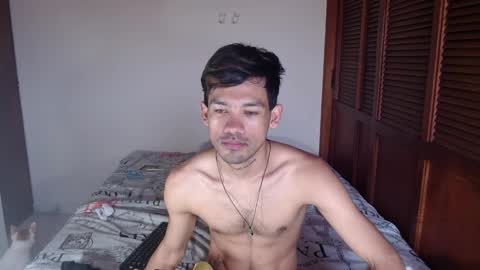 Snapshot of adam_x256 chatting on 18, 12, 2024 instagram  adam x256 online show from 18, 12, 2024