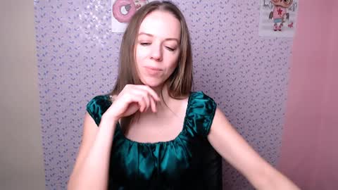 adamais_ online show from 31, 12, 2024