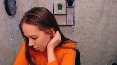 adamais_ online show from 10, 2, 2025