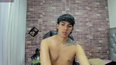 Snapshot of adamcoox chatting on 20, 12, 2024 Adam online show from 20, 12, 2024