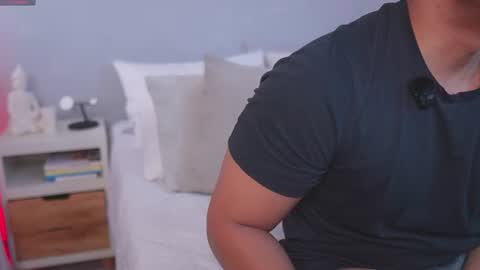 Adan Johns online show from 15, 7, 2026