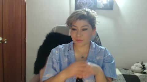 Snapshot of adan_romanoff chatting on 11, 10, 2025 adan_romanoff online show from 11, 10, 2025