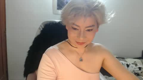 Snapshot of adan_romanoff chatting on 25, 10, 2025 adan_romanoff online show from 25, 10, 2025