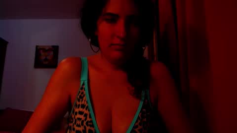 amy        online show from 29, 3, 2026