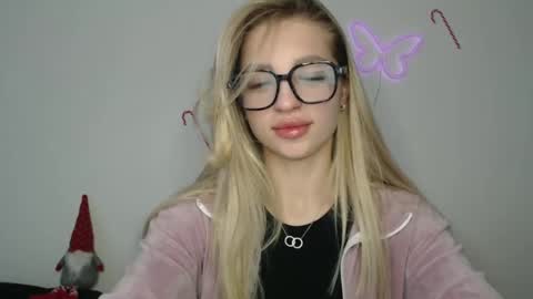 Kristina online show from 16, 12, 2024