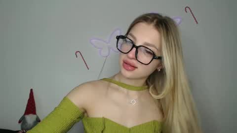 Kristina online show from 18, 12, 2024