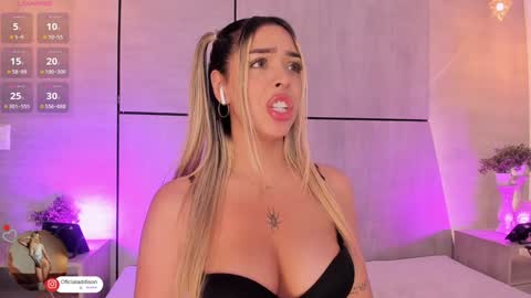 A D D I S O N  online show from 21, 1, 2025