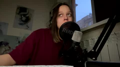 Snapshot of addy_moon chatting on 29, 12, 2024 Addy online show from 29, 12, 2024