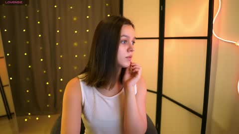 Snapshot of addy_moon chatting on 1, 3, 2025 Addy online show from 1, 3, 2025