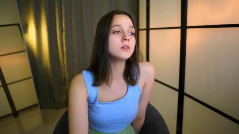 Snapshot of addy_moon chatting on 7, 3, 2025 Addy online show from 7, 3, 2025