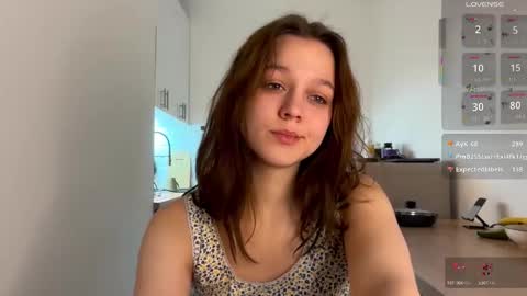 Snapshot of addy_moon chatting on 18, 10, 2025 Addy online show from 18, 10, 2025
