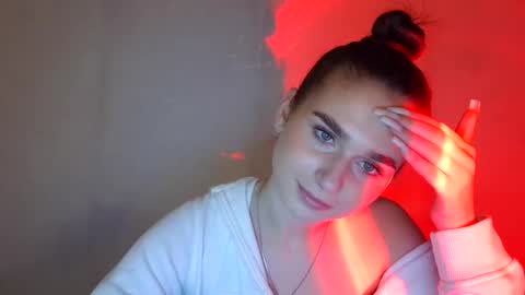 Snapshot of adele_amore chatting on 10, 3, 2025 Adele Amore online show from 10, 3, 2025