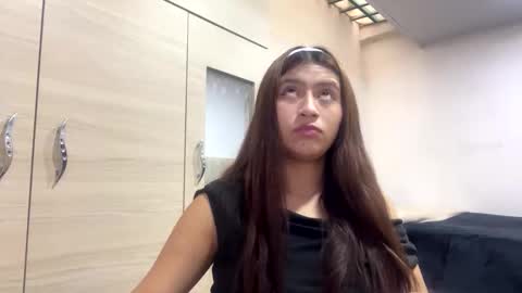 Snapshot of adelein_foxxx chatting on 6, 10, 2025 adellein foxx online show from 6, 10, 2025