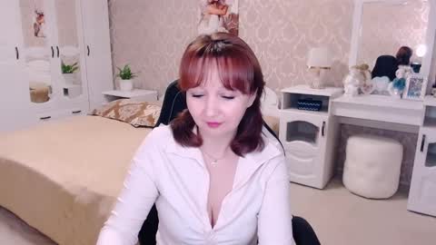 Snapshot of adelemoran chatting on 27, 2, 2025 AdeleMoran online show from 27, 2, 2025