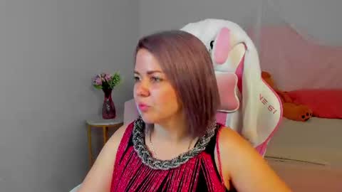 AdeleRavelle online show from 1, 8, 2026