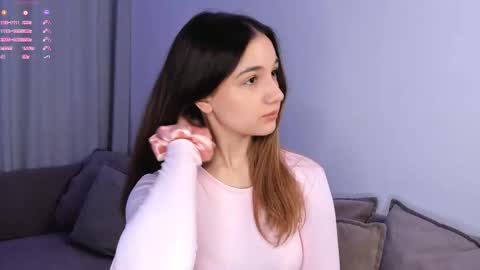 Snapshot of adelexx_zll chatting on 1, 2, 2026 adelexx_zll online show from 1, 2, 2026