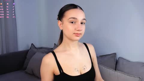 Snapshot of adelexx_zll chatting on 20, 2, 2026 adelexx_zll online show from 20, 2, 2026