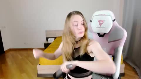 Adelina online show from 21, 9, 2025