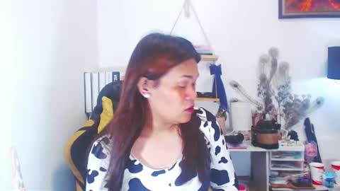 Adellahuge05 online show from 28, 2, 2026