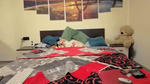 Adellineee online show from 26, 2, 2026