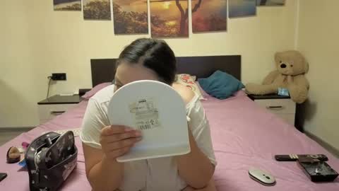 Snapshot of adellineee chatting on 3, 6, 2026 Adellineee online show from 3, 6, 2026